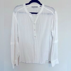💕‎ Vince Camuto white blouse Size S